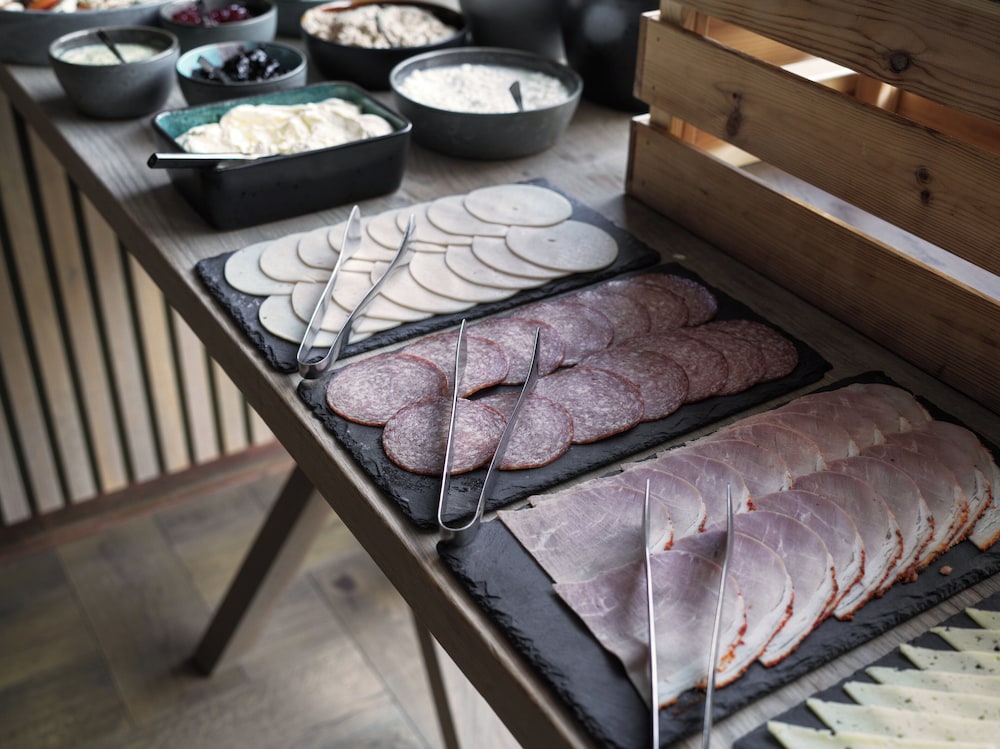 Sand Hotel by Keahotels — Restaurant & bars in Reykjavik, Capital Region