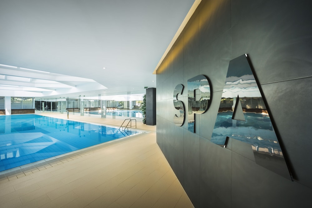 Aminess Vival Maestral Hotel — Swimming pool in Novigrad, Istria