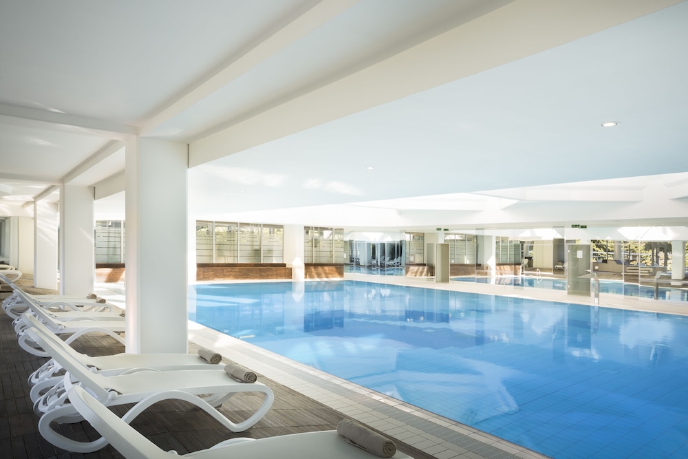 Aminess Vival Maestral Hotel — Swimming pool in Novigrad, Istria