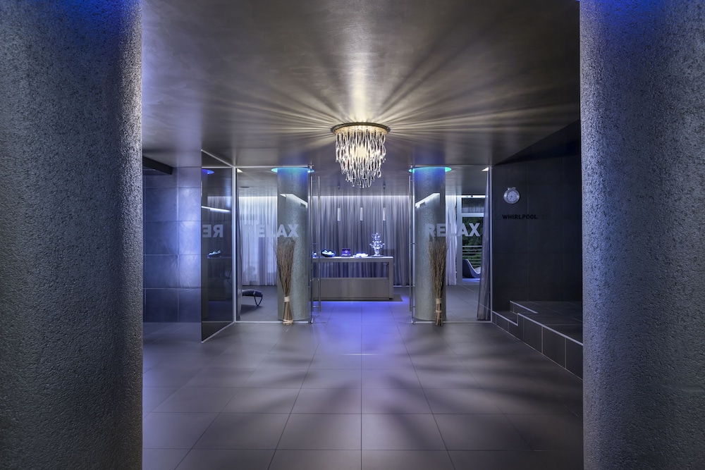 Aminess Vival Maestral Hotel — Spa in Novigrad, Istria