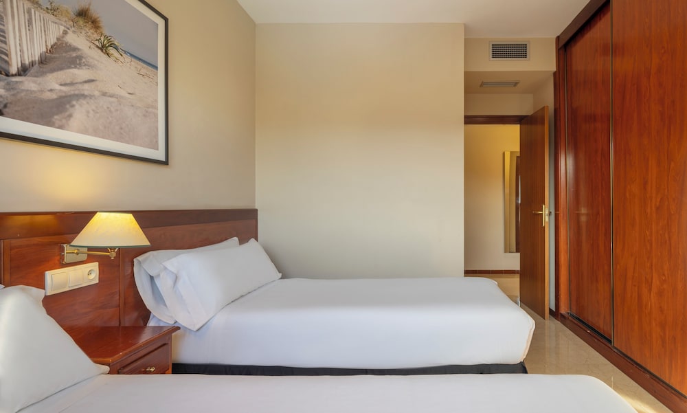 ILUNION Miramar — Hotel rooms in Fuengirola, Andalusia