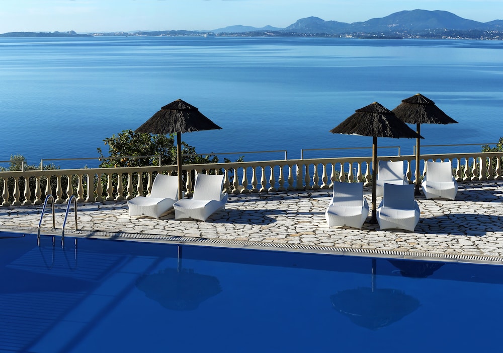 Pantokrator Hotel — Swimming pool in Barbati, Ionian Islands