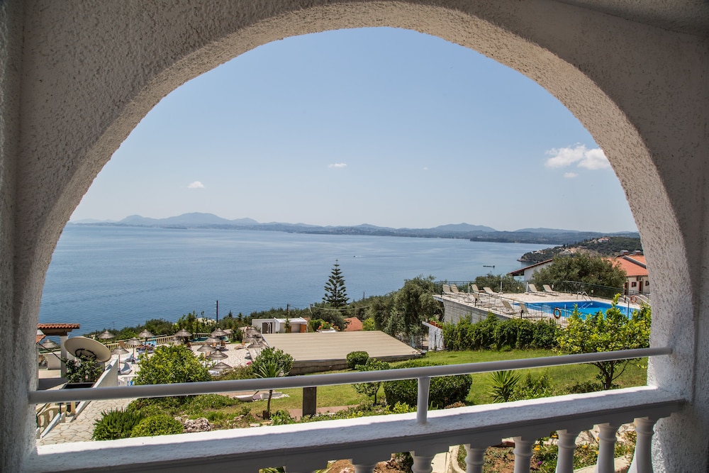 Pantokrator Hotel — Swimming pool in Barbati, Ionian Islands