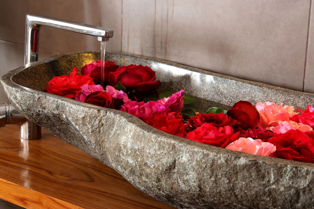 Pantokrator Hotel — Spa in Barbati, Ionian Islands