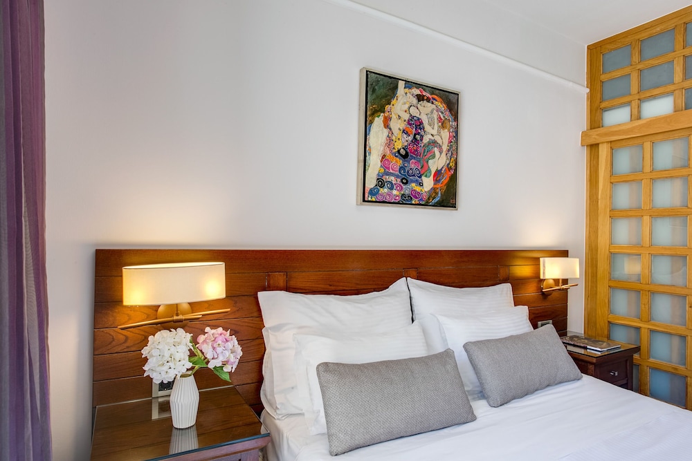 Porto Platanias Beach Resort & Spa — Hotel rooms in Platanias