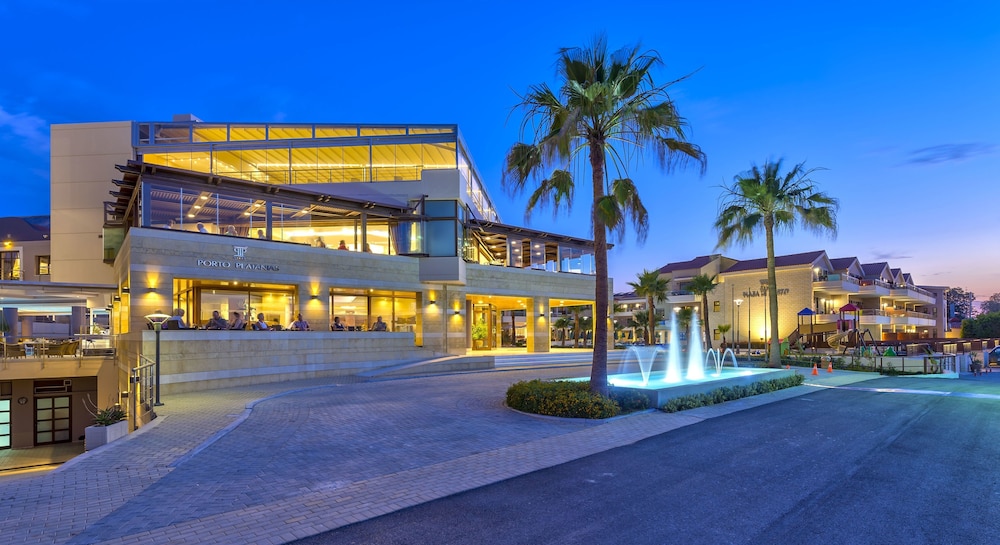 Porto Platanias Beach Resort & Spa — Hotel building in Platanias