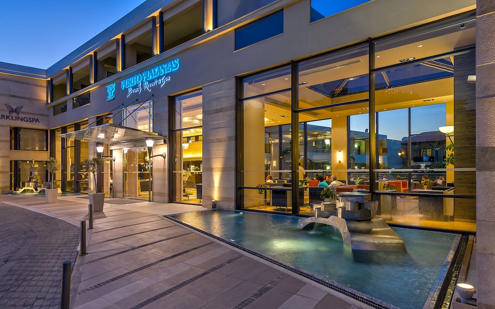 Porto Platanias Beach Resort & Spa — Hotel building in Platanias