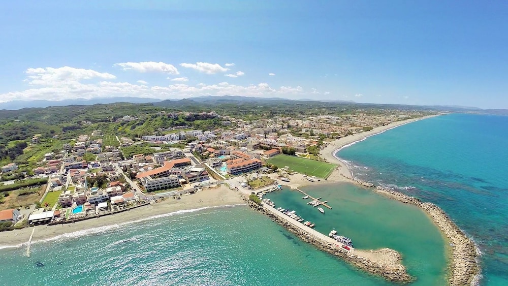Porto Platanias Beach Resort & Spa — Attractions in the area in Platanias