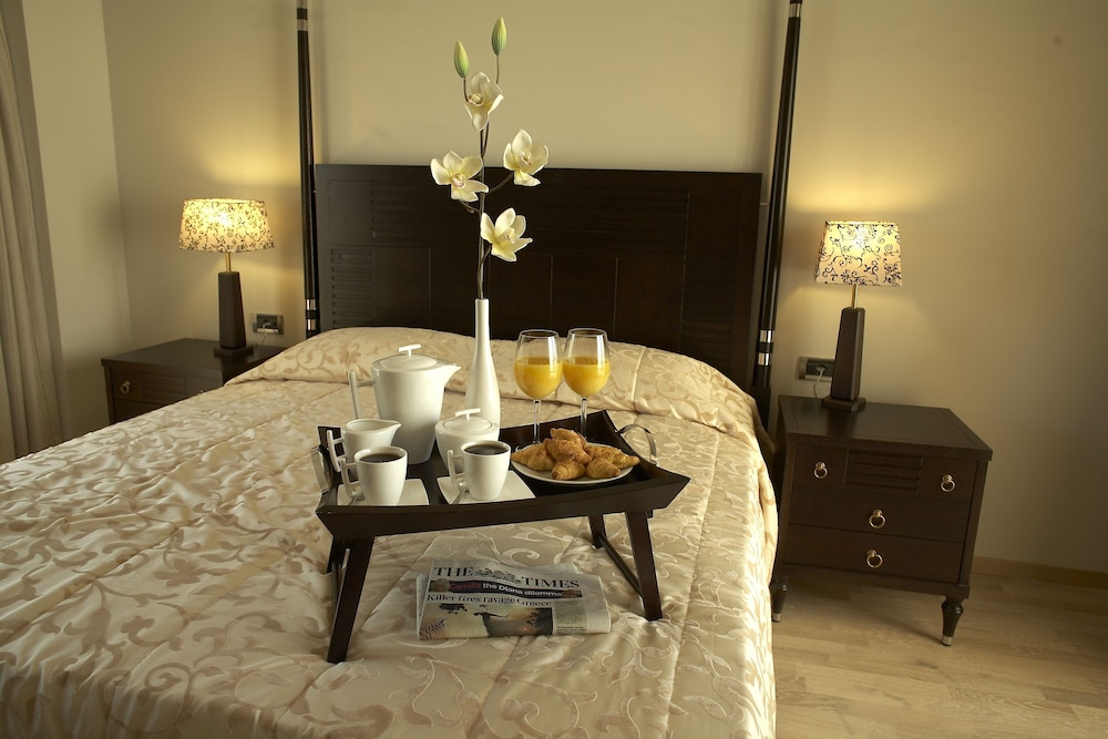 Porto Platanias Beach Resort & Spa — Hotel rooms in Platanias