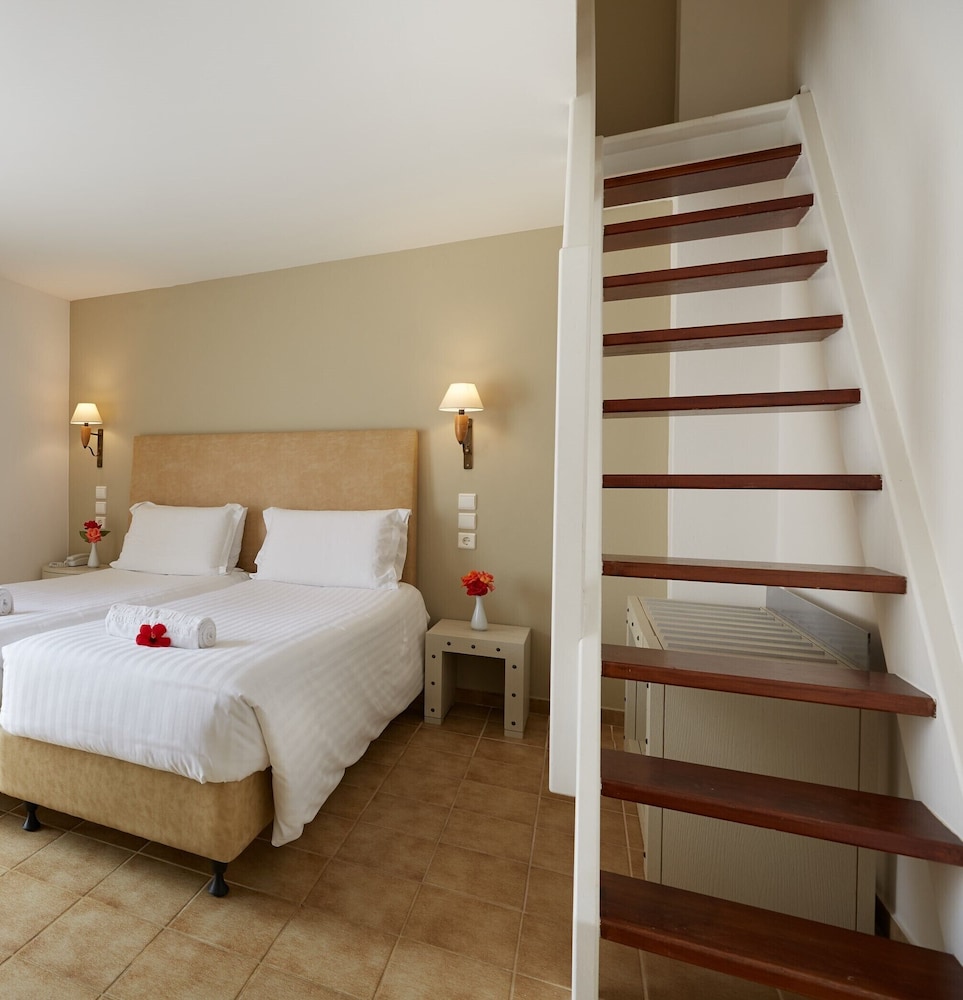 Giannoulis – Santa Marina Beach — Hotel rooms in Chania