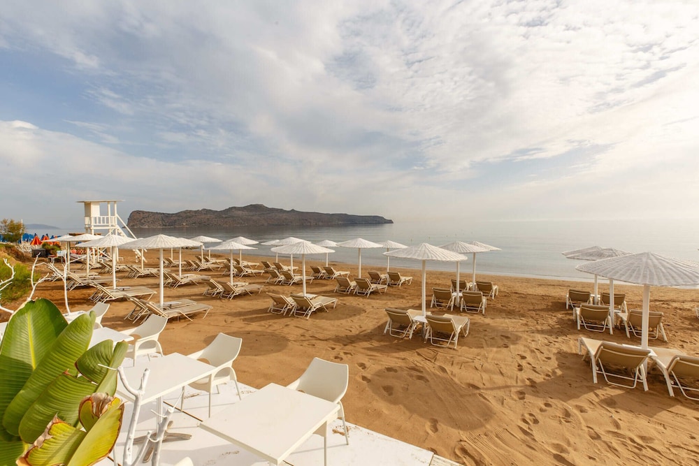 Giannoulis – Santa Marina Beach — Beach in Chania