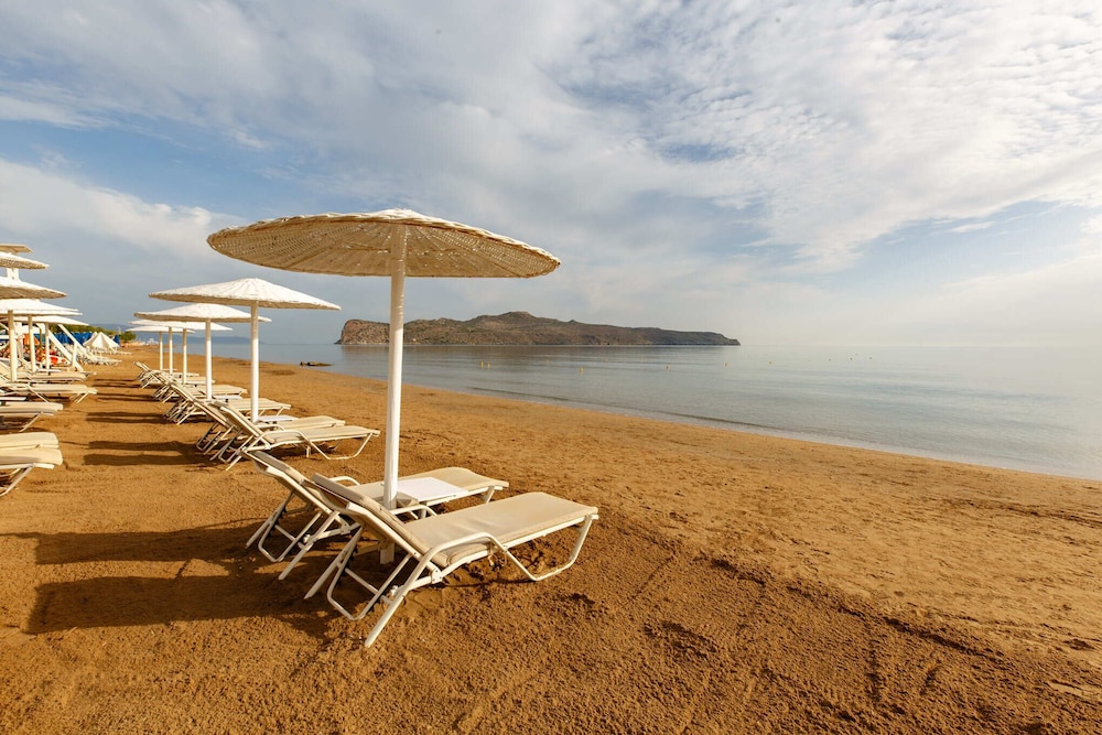Giannoulis – Santa Marina Beach — Beach in Chania