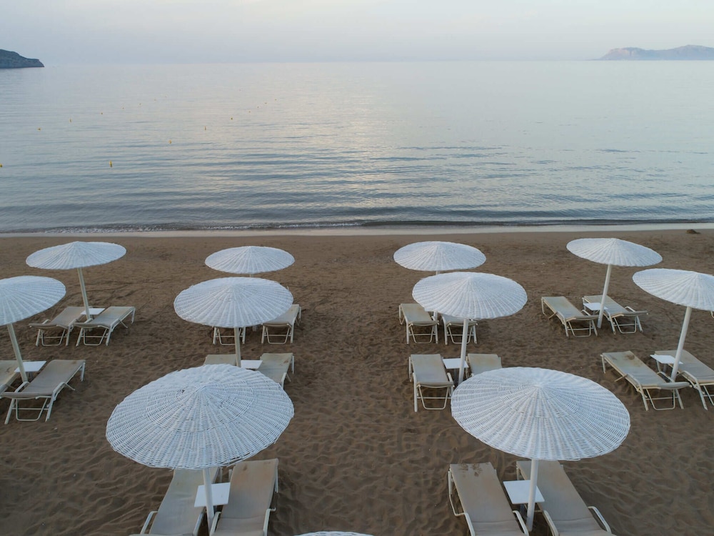 Giannoulis – Santa Marina Beach — Beach in Chania
