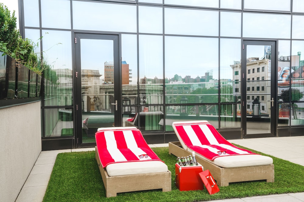 Hotel 50 Bowery, part of JdV by Hyatt — Hotel building in New York City, New York State