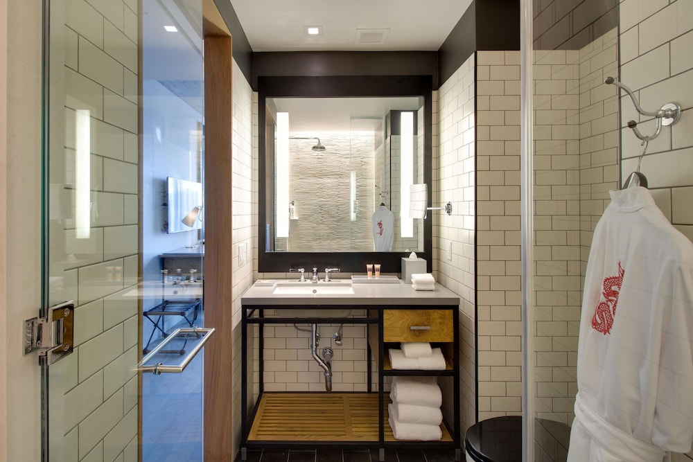 Hotel 50 Bowery, part of JdV by Hyatt — Hotel rooms in New York City, New York State