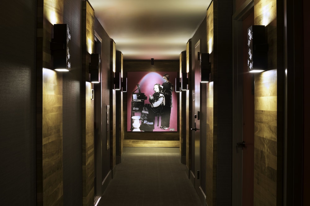 Hotel 50 Bowery, part of JdV by Hyatt — Hotel building in New York City, New York State