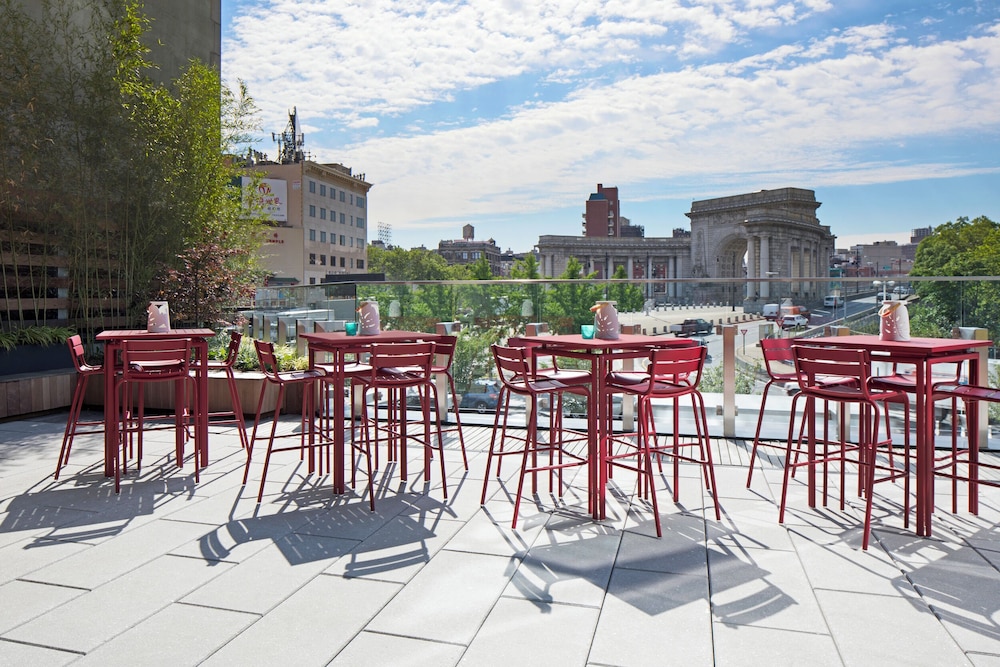 Hotel 50 Bowery, part of JdV by Hyatt — Restaurant & bars in New York City, New York State