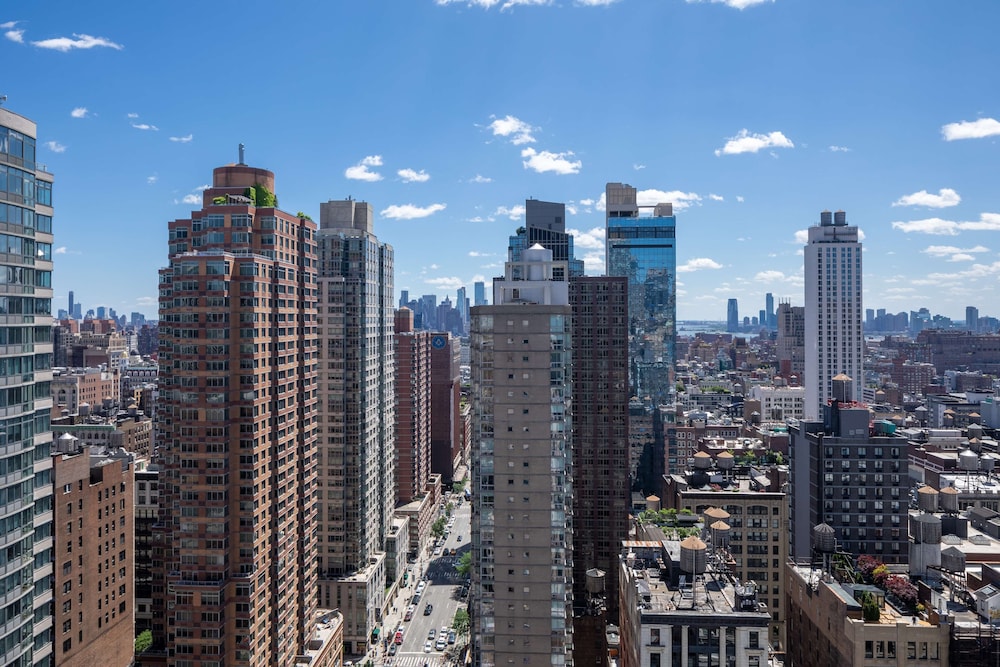 Hyatt House New York/Chelsea — Attractions in the area in New York City, New York State