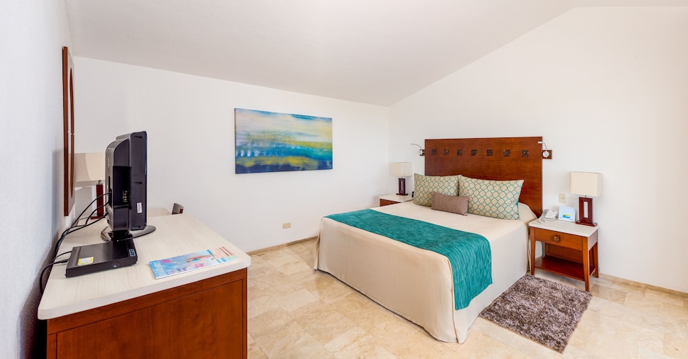 The Royal Cancun All Suites Resort — Hotel rooms in Cancun, Quintana Roo