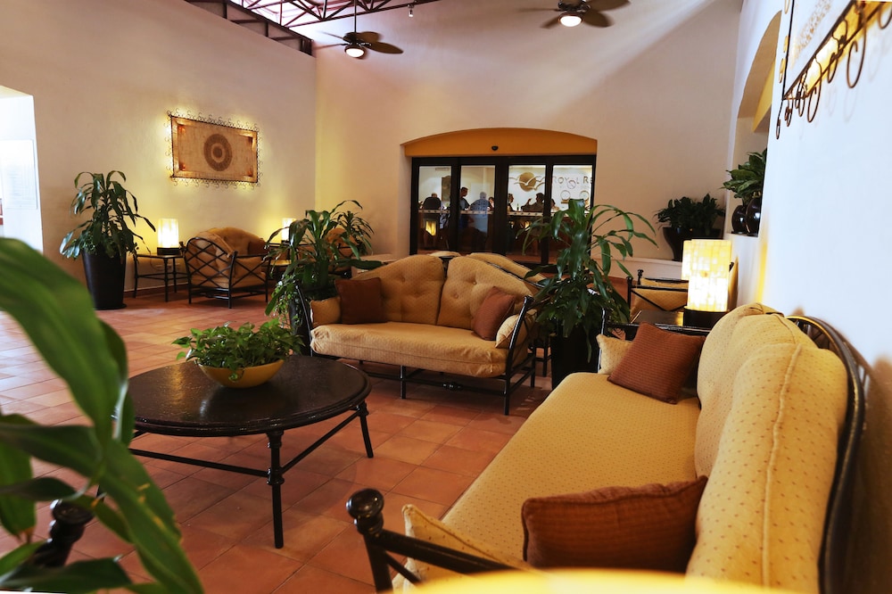 The Royal Cancun All Suites Resort — Restaurant & bars in Cancun, Quintana Roo