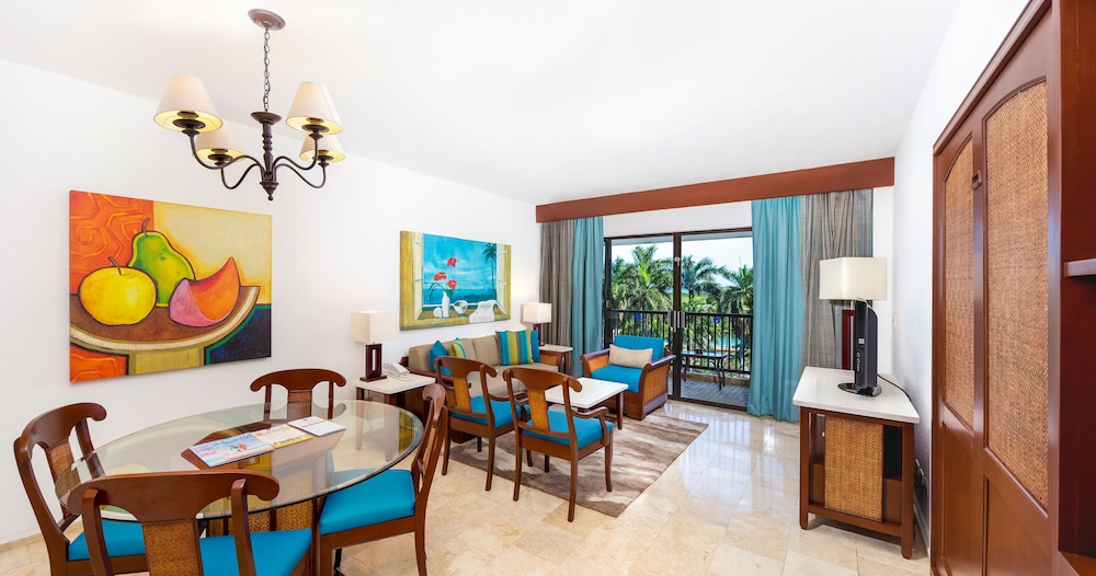 The Royal Cancun All Suites Resort — Hotel rooms in Cancun, Quintana Roo