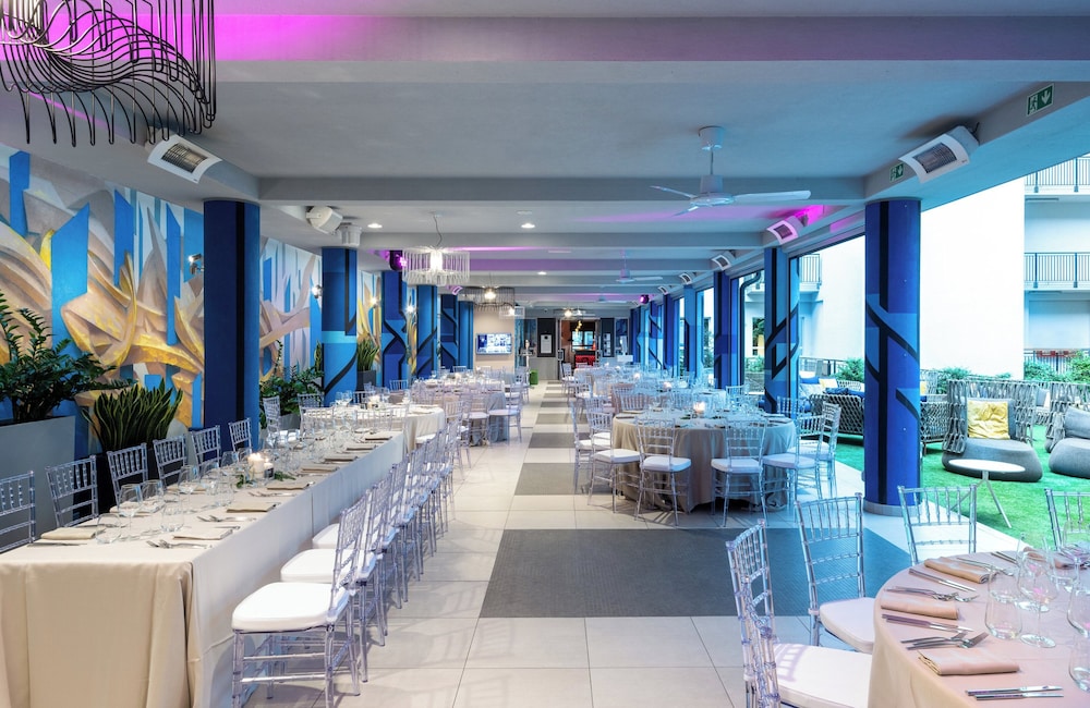 NYX Hotel Milan by Leonardo Hotels — Restaurant & bars in Milan, Lombardy