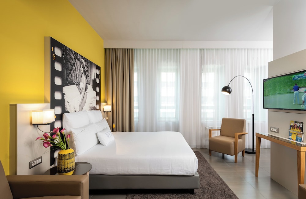 NYX Hotel Milan by Leonardo Hotels — Hotel rooms in Milan, Lombardy
