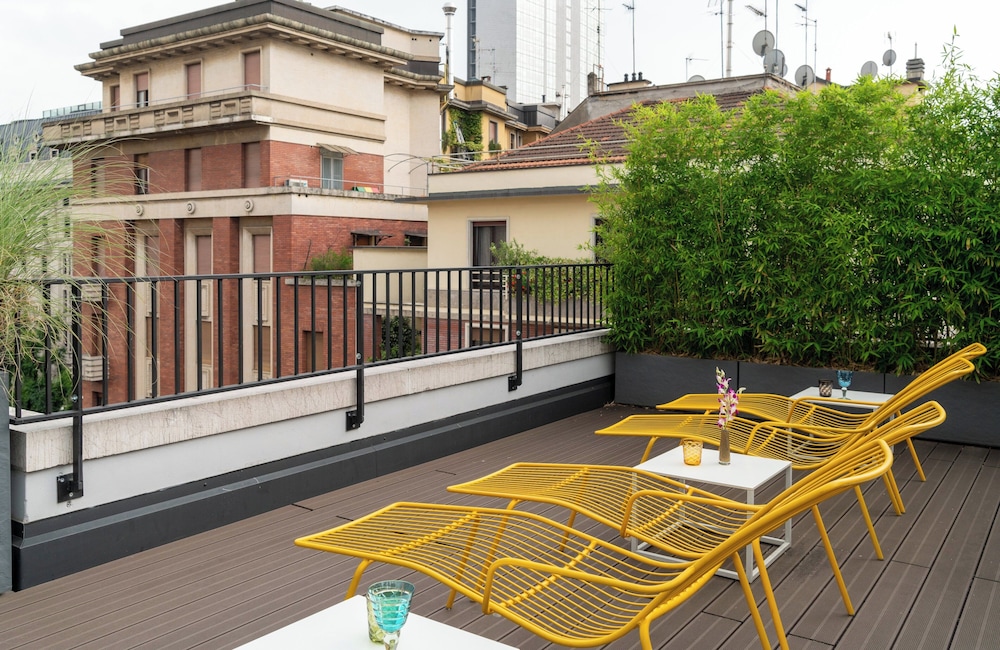 NYX Hotel Milan by Leonardo Hotels — Hotel building in Milan, Lombardy