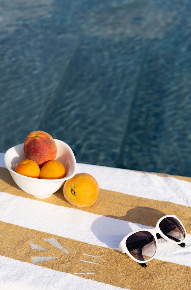 Hotel Viu Milan, a Member of Design Hotels — Swimming pool in Milan, Lombardy