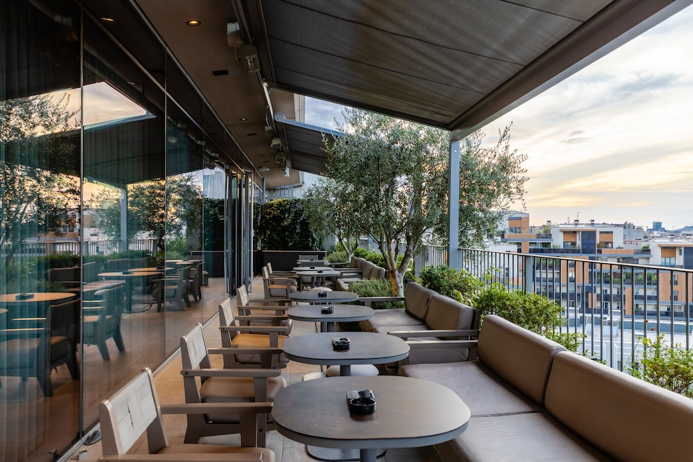 Hotel Viu Milan, a Member of Design Hotels — Restaurant & bars in Milan, Lombardy