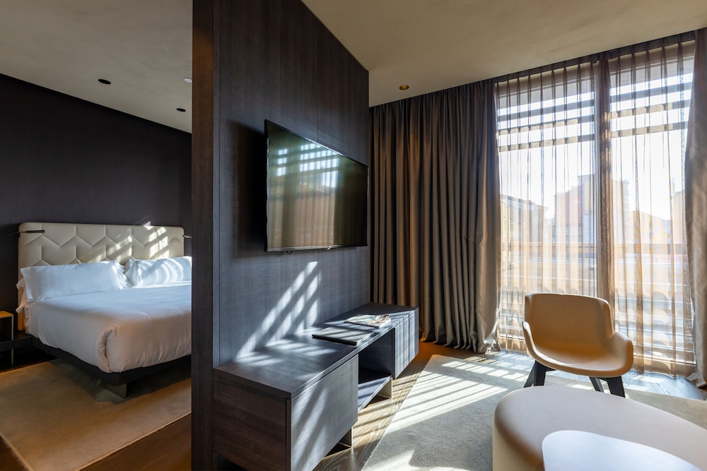Hotel Viu Milan, a Member of Design Hotels — Hotel rooms in Milan, Lombardy