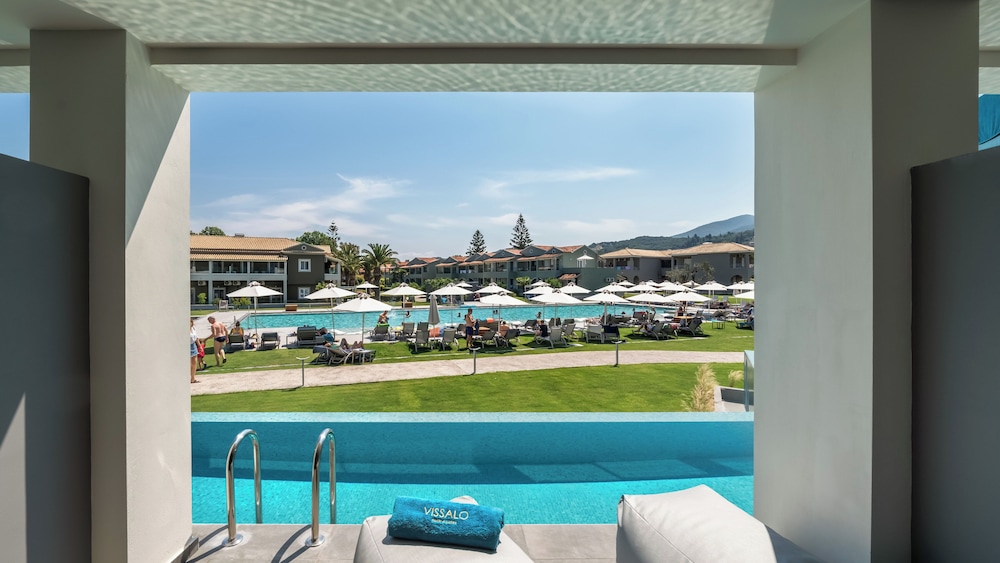 Acharavi Beach Hotel — Swimming pool in Acharavi, Ionian Islands