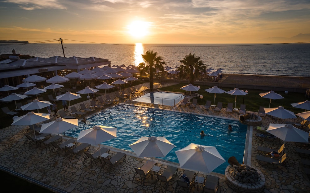 Acharavi Beach Hotel - zdjęcie 2