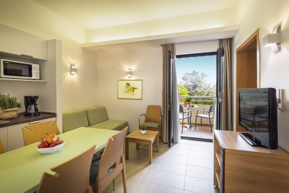 Maistra Select Petalon Resort — Hotel rooms in Vrsar, Istria