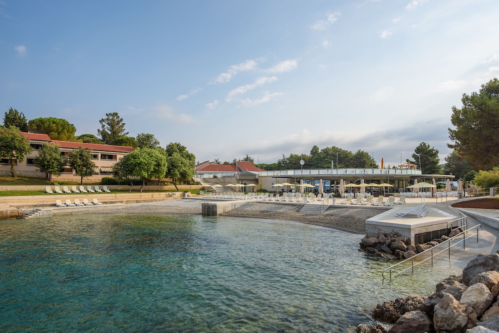 Maistra Select Petalon Resort — Beach in Vrsar, Istria