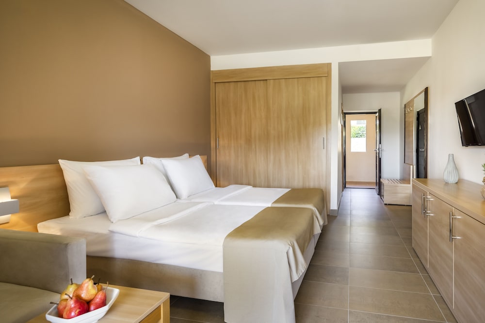 Maistra Select Petalon Resort — Hotel rooms in Vrsar, Istria