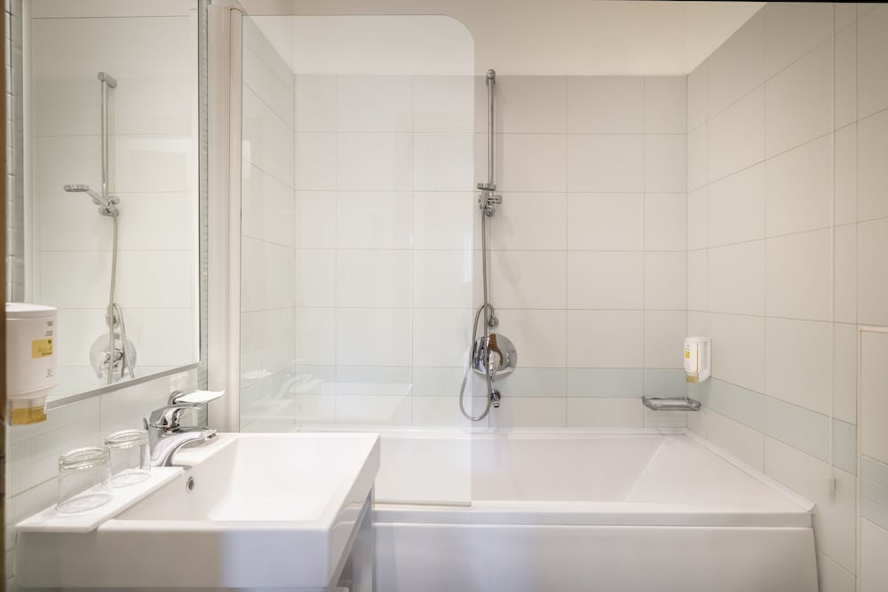 Maistra Select Petalon Resort — Hotel rooms in Vrsar, Istria