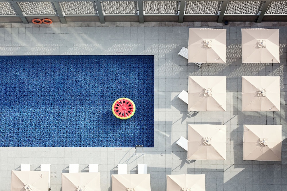 Rove Bur Dubai Healthcare City — Swimming pool in Dubai