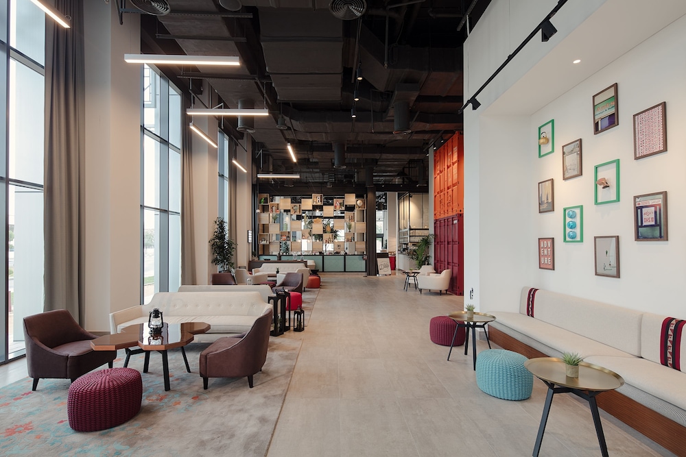 Rove Bur Dubai Healthcare City — Restaurant & bars in Dubai