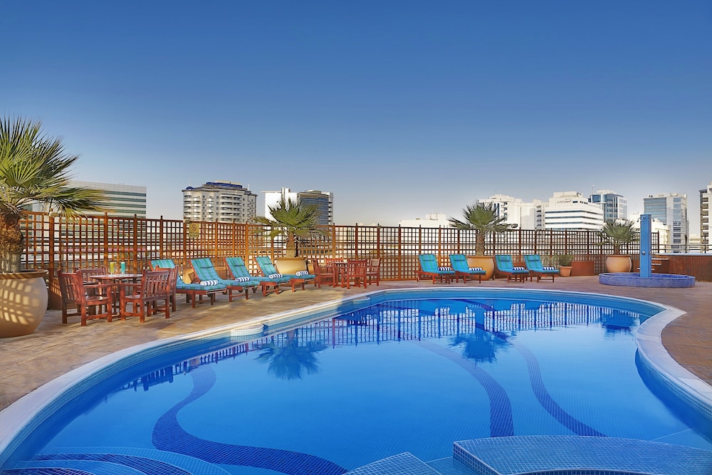 City Seasons Suites — Main photo in Dubai