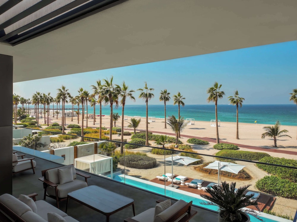 Nikki Beach Resort & Spa Dubai — Beach in Dubai