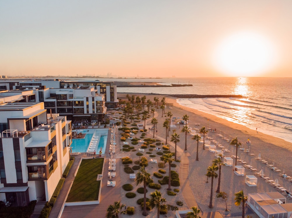 Nikki Beach Resort & Spa Dubai — Beach in Dubai