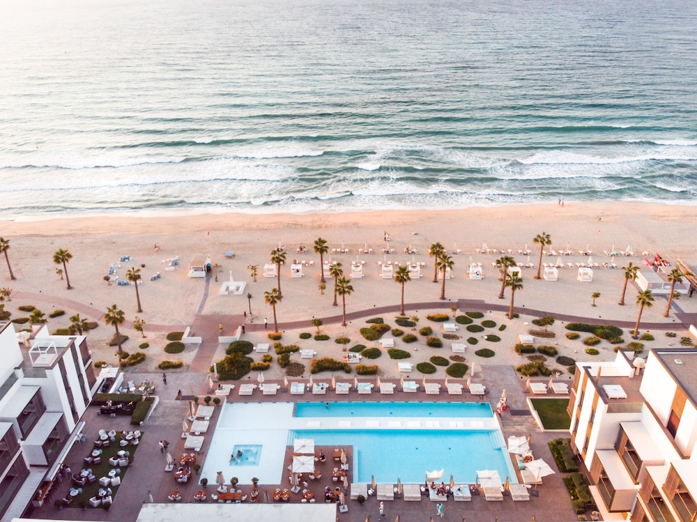 Nikki Beach Resort & Spa Dubai — Beach in Dubai