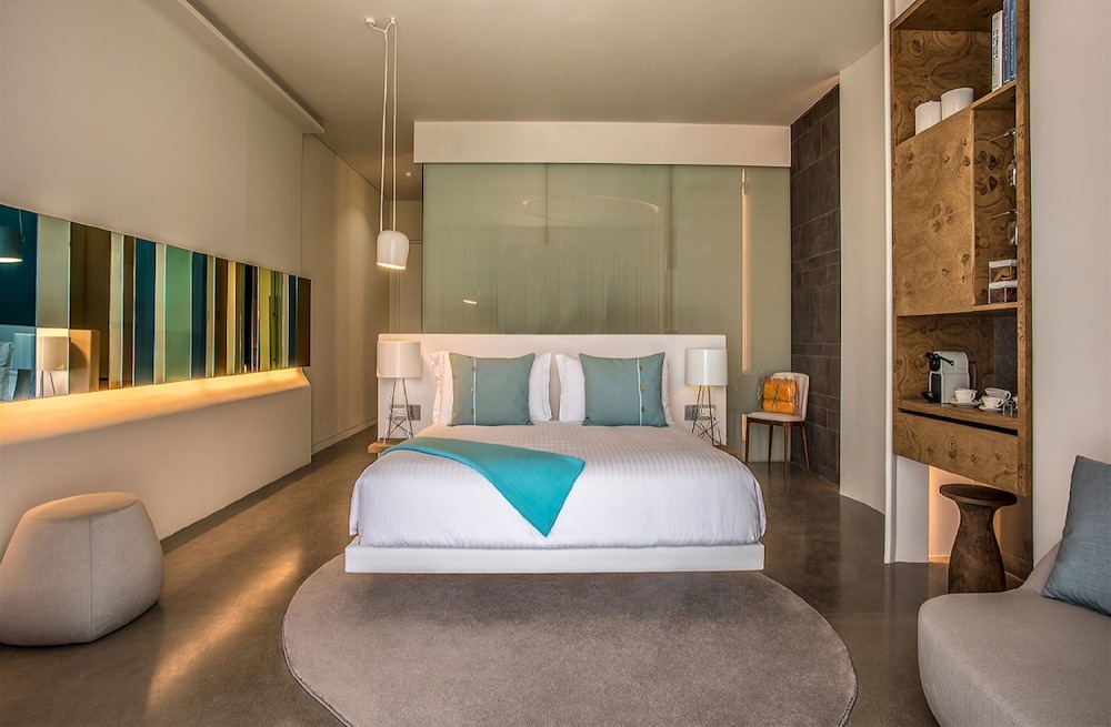 Nikki Beach Resort & Spa Dubai — Hotel rooms in Dubai