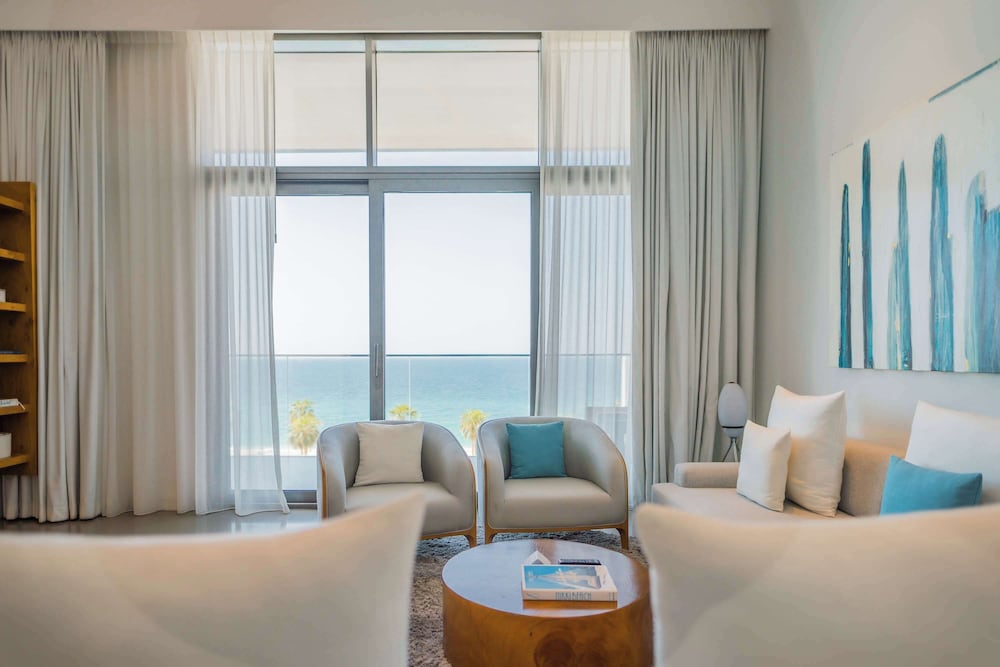 Nikki Beach Resort & Spa Dubai — Hotel rooms in Dubai