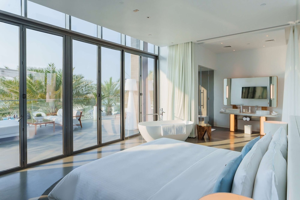 Nikki Beach Resort & Spa Dubai — Hotel rooms in Dubai
