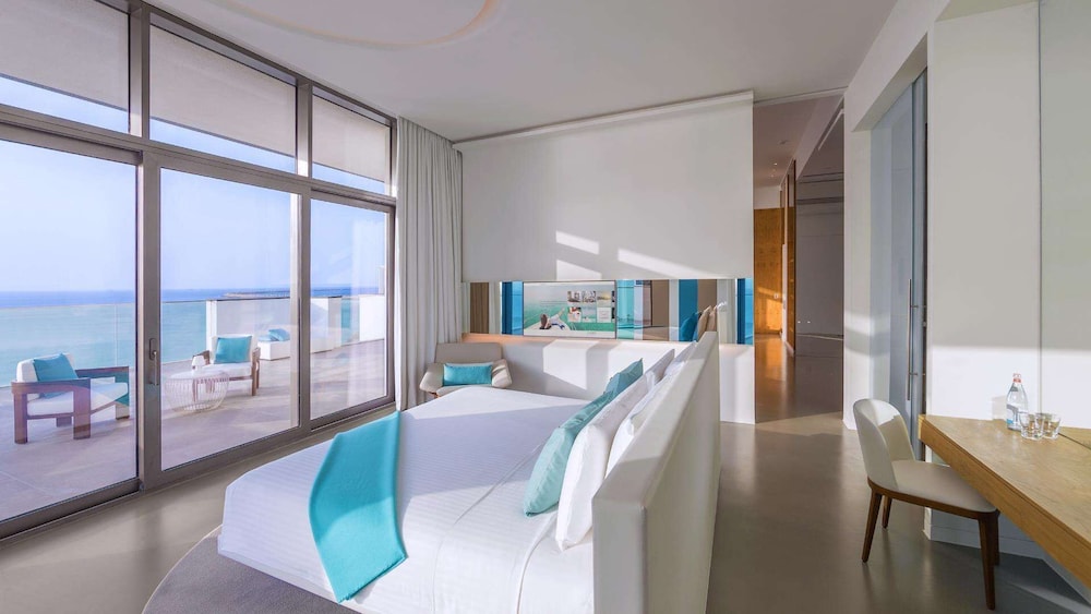 Nikki Beach Resort & Spa Dubai — Hotel rooms in Dubai