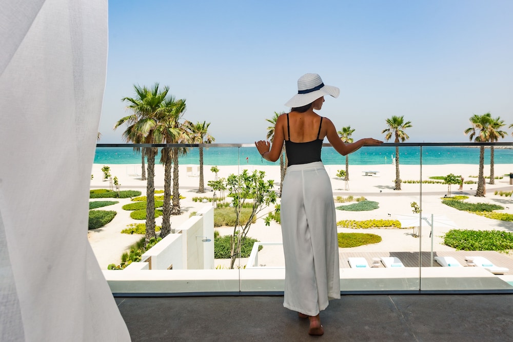 Nikki Beach Resort & Spa Dubai — Beach in Dubai