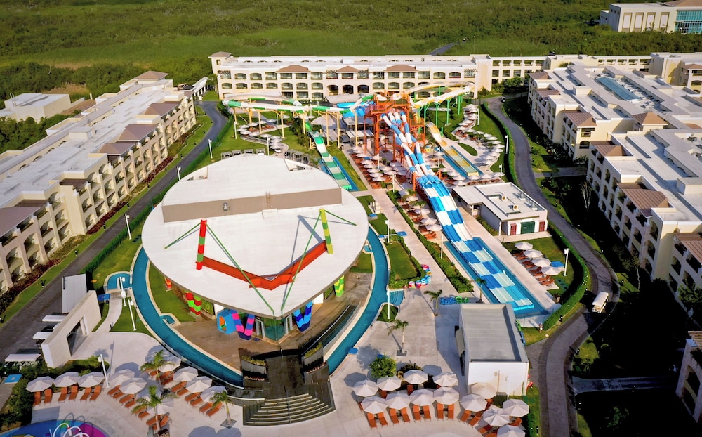 Moon Palace The Grand Cancun - All-inclusive — Pool in Cancun, Quintana Roo