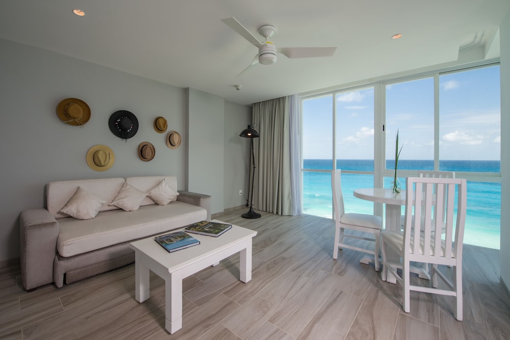 Oleo Cancun Playa All Inclusive Resort — Hotel rooms in Cancun, Quintana Roo
